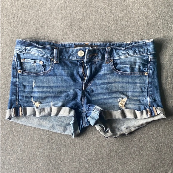 Express Denim Shorts - Picture 1 of 2